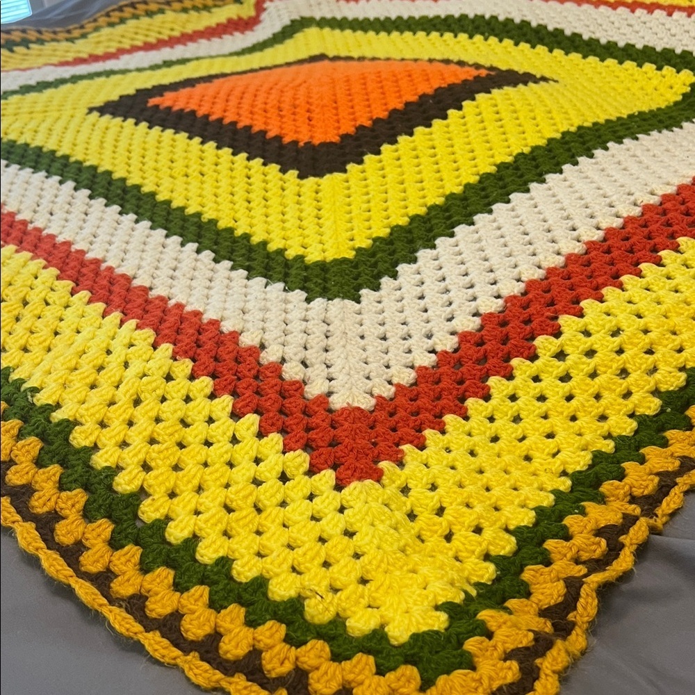 Colorful Crochet Blanket - Picture 3 of 12